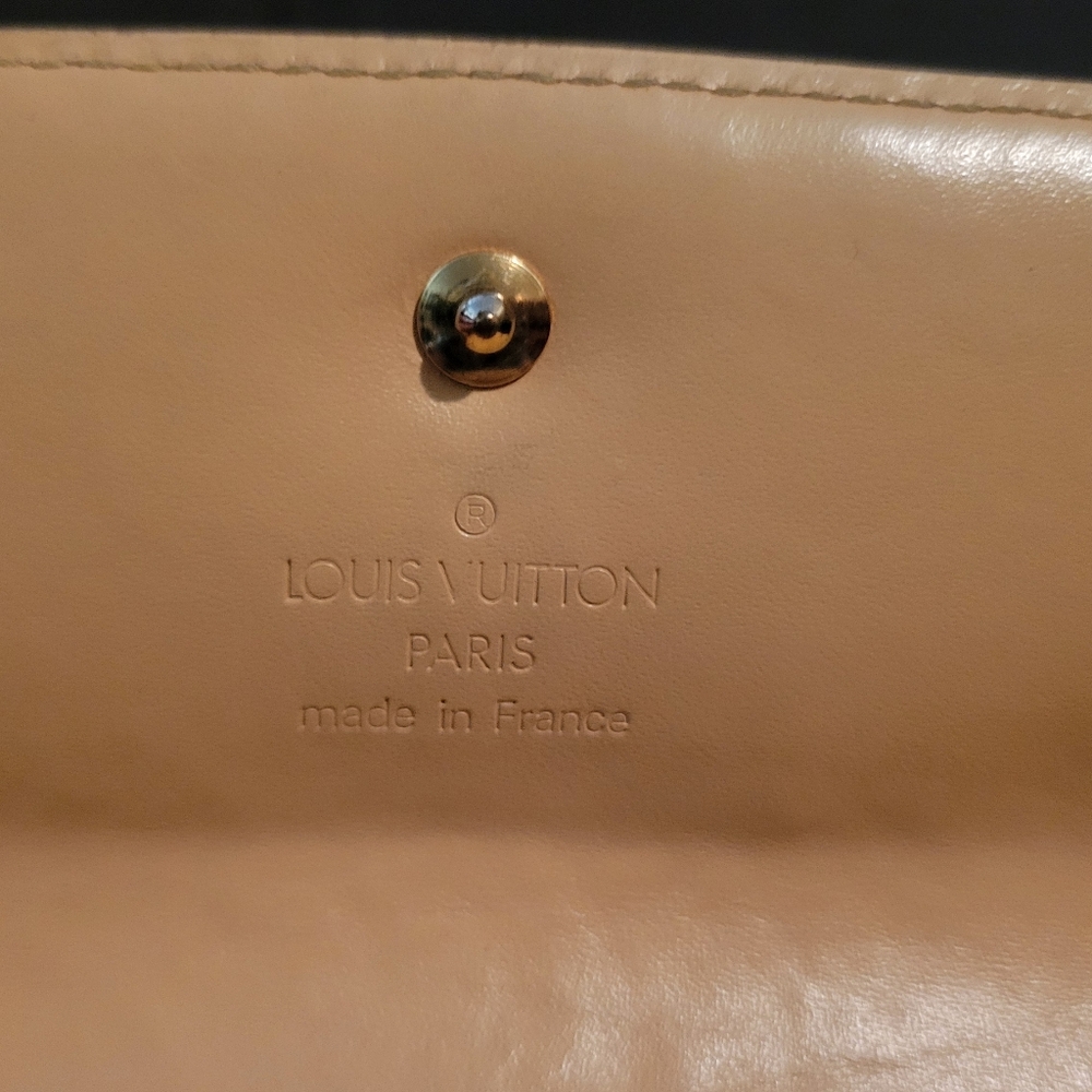 Louis Vuitton Murakami Wallet - Picture 6 of 9